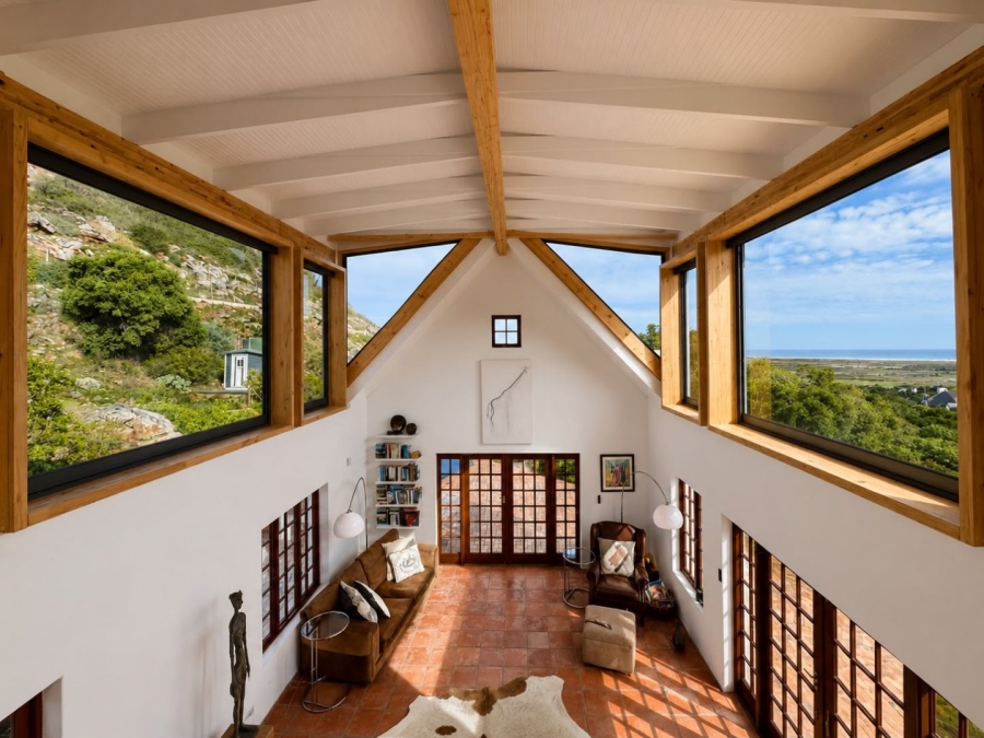 To Let 2 Bedroom Property for Rent in Crofters Valley Western Cape